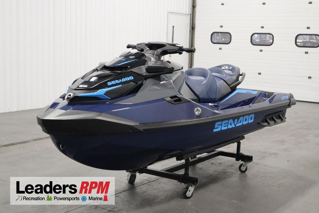 2025 SeaDoo GTX™ 230 iBR and iDF, Kalamazoo Michigan