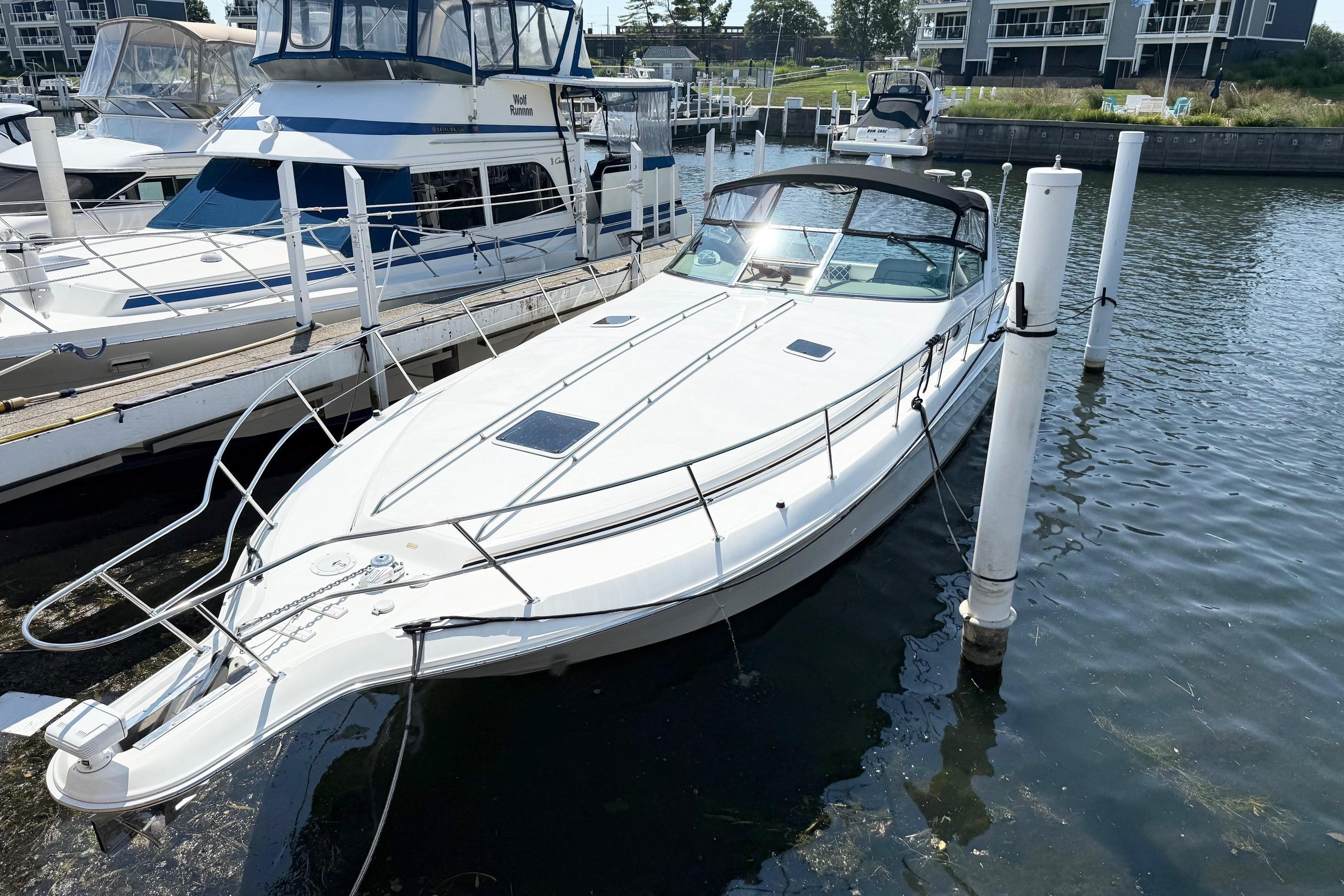 1998 Sea Ray 400 Express Cruiser