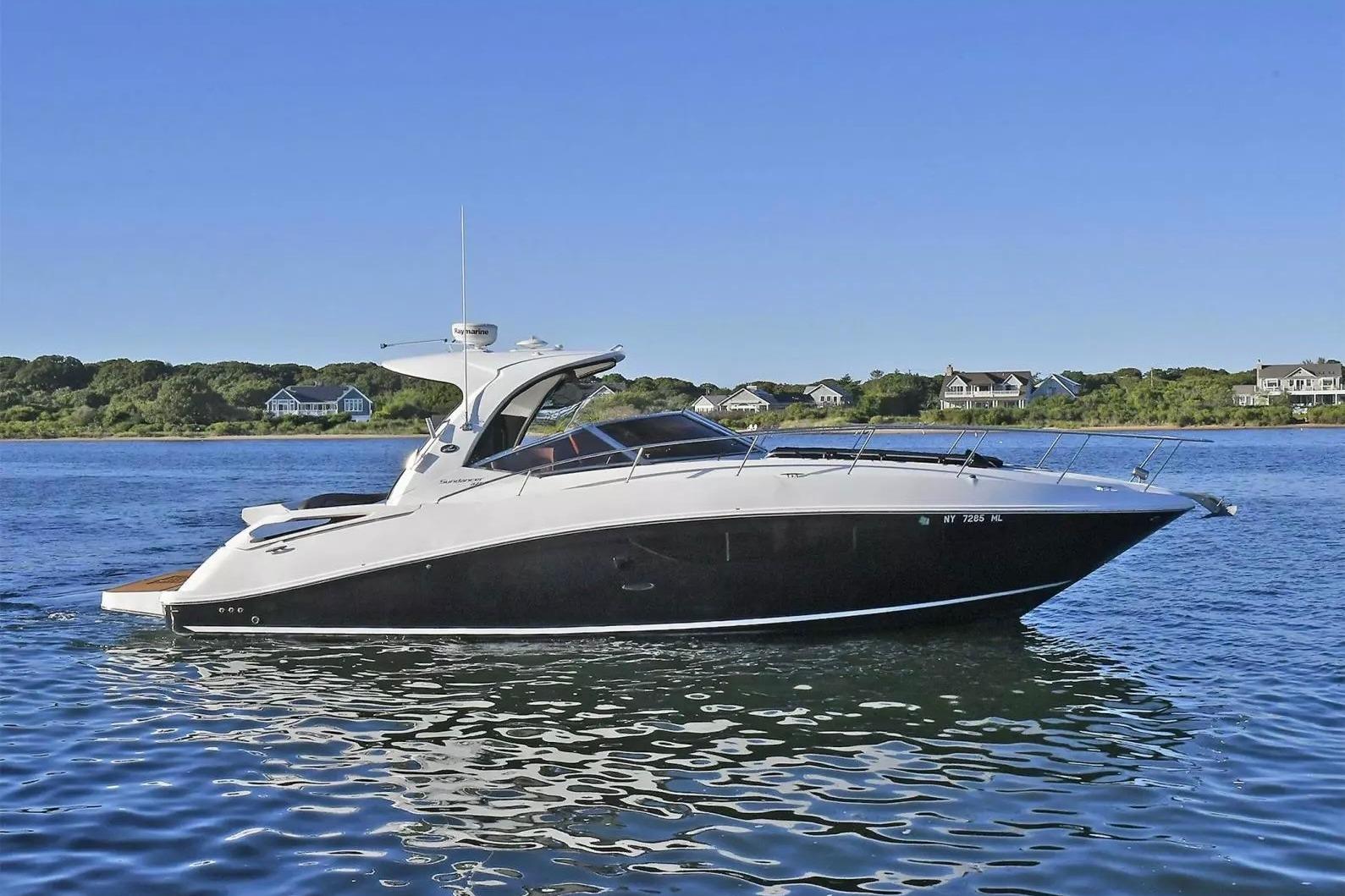 2016 Sea Ray 370 Sundancer