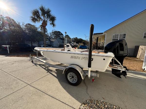 2023 Sea Pro 172 Bay