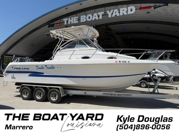 Pro-Line 27 Wa 2000 Pro-Line 27 Walk boat on trailer at The Boat Yard, Marrero, Louisiana.
