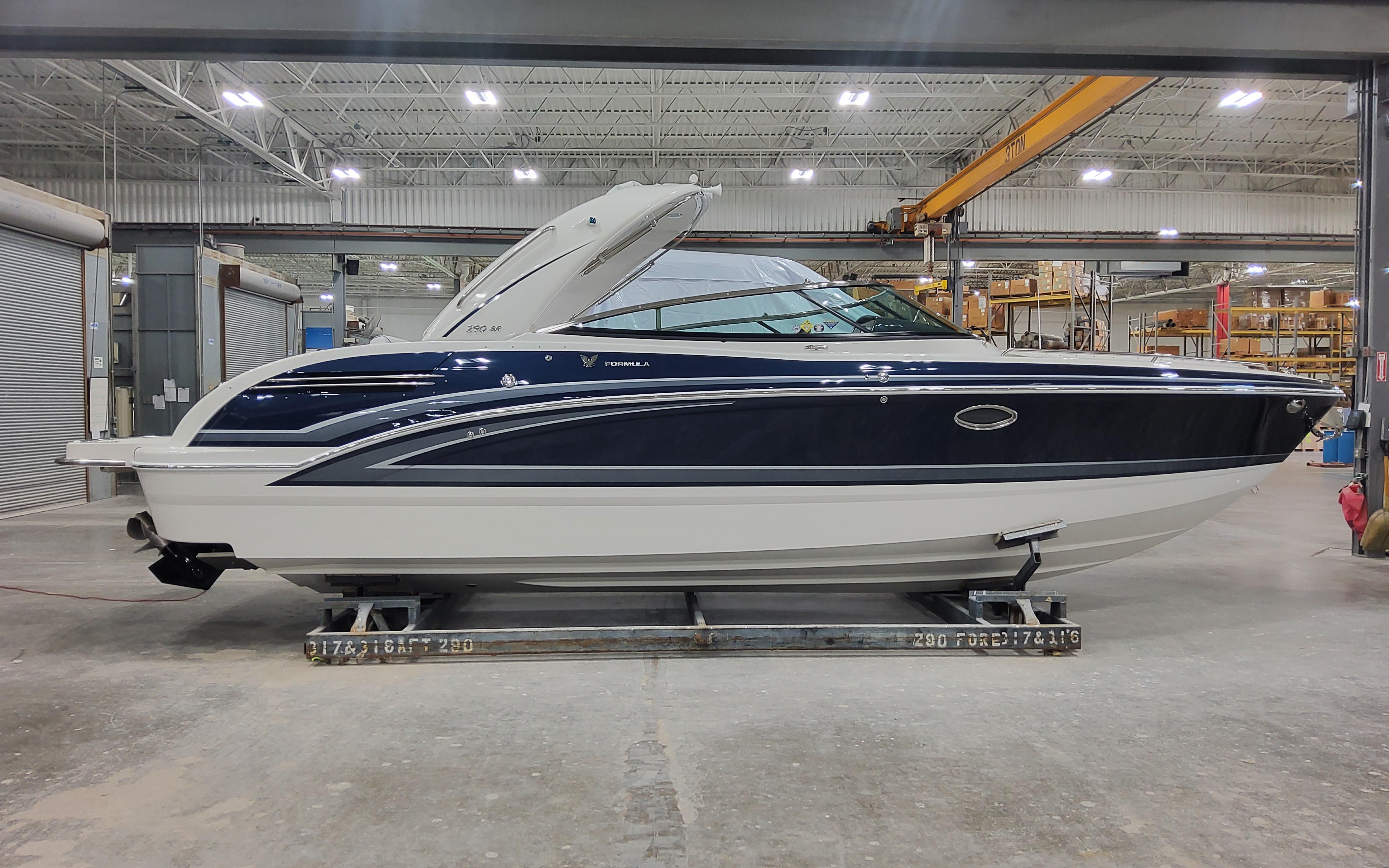 2026 Formula 290 Bowrider