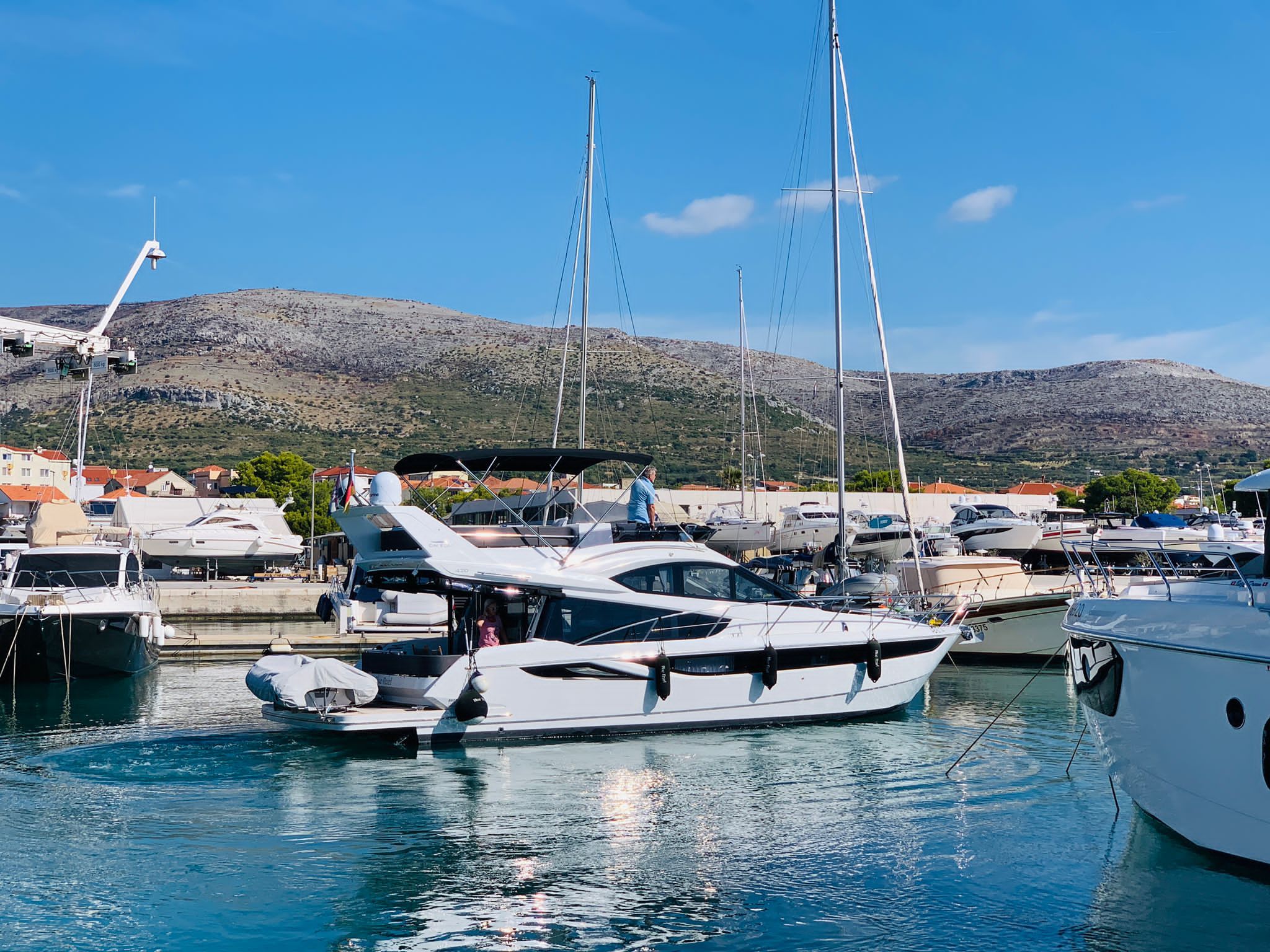 2020 Galeon 420 Fly
