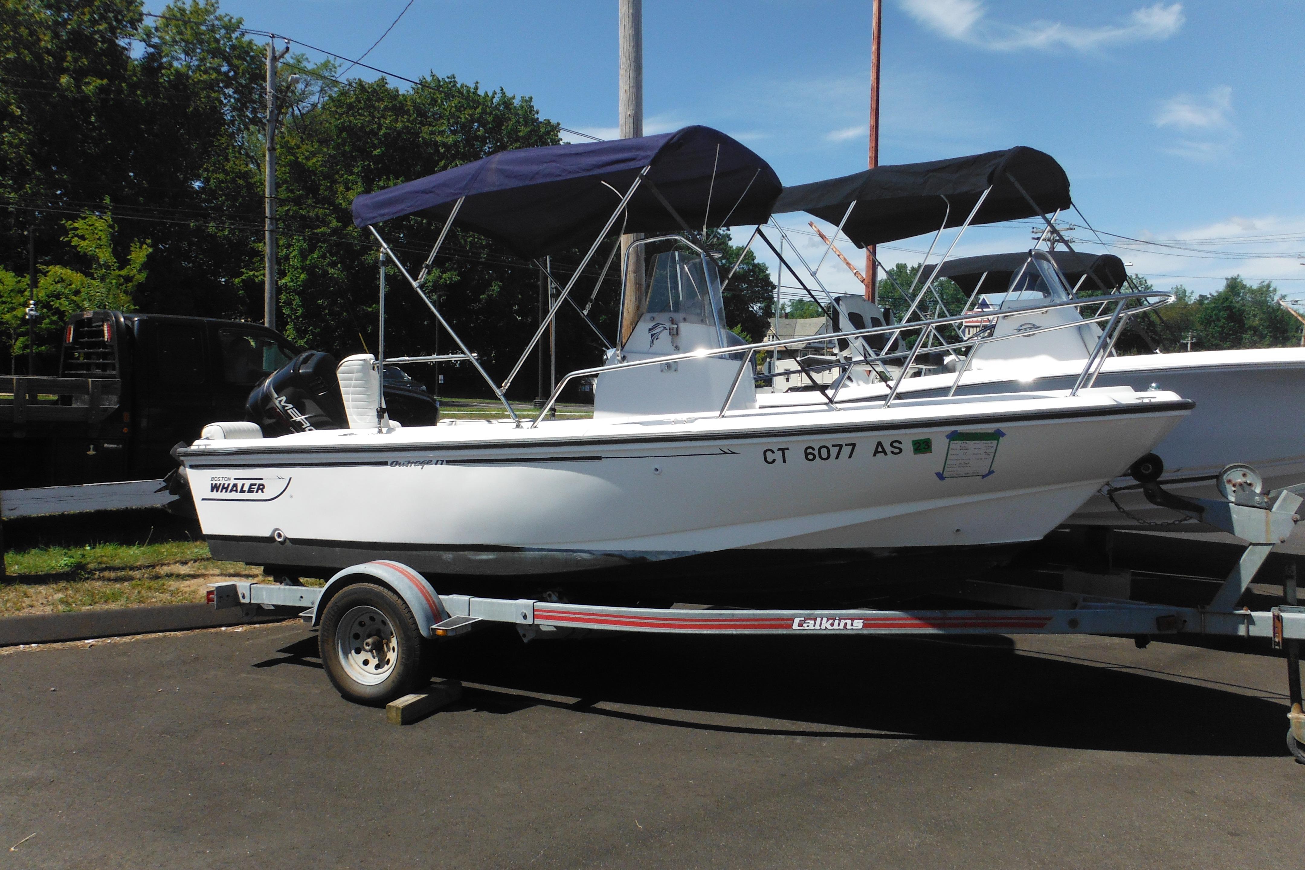 1996 Boston Whaler Outrage 17