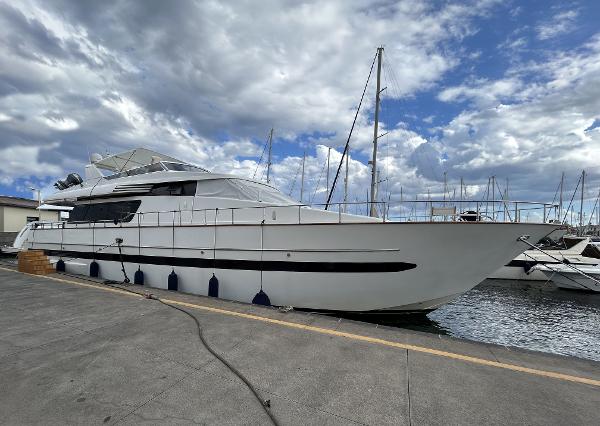 Sanlorenzo SL72