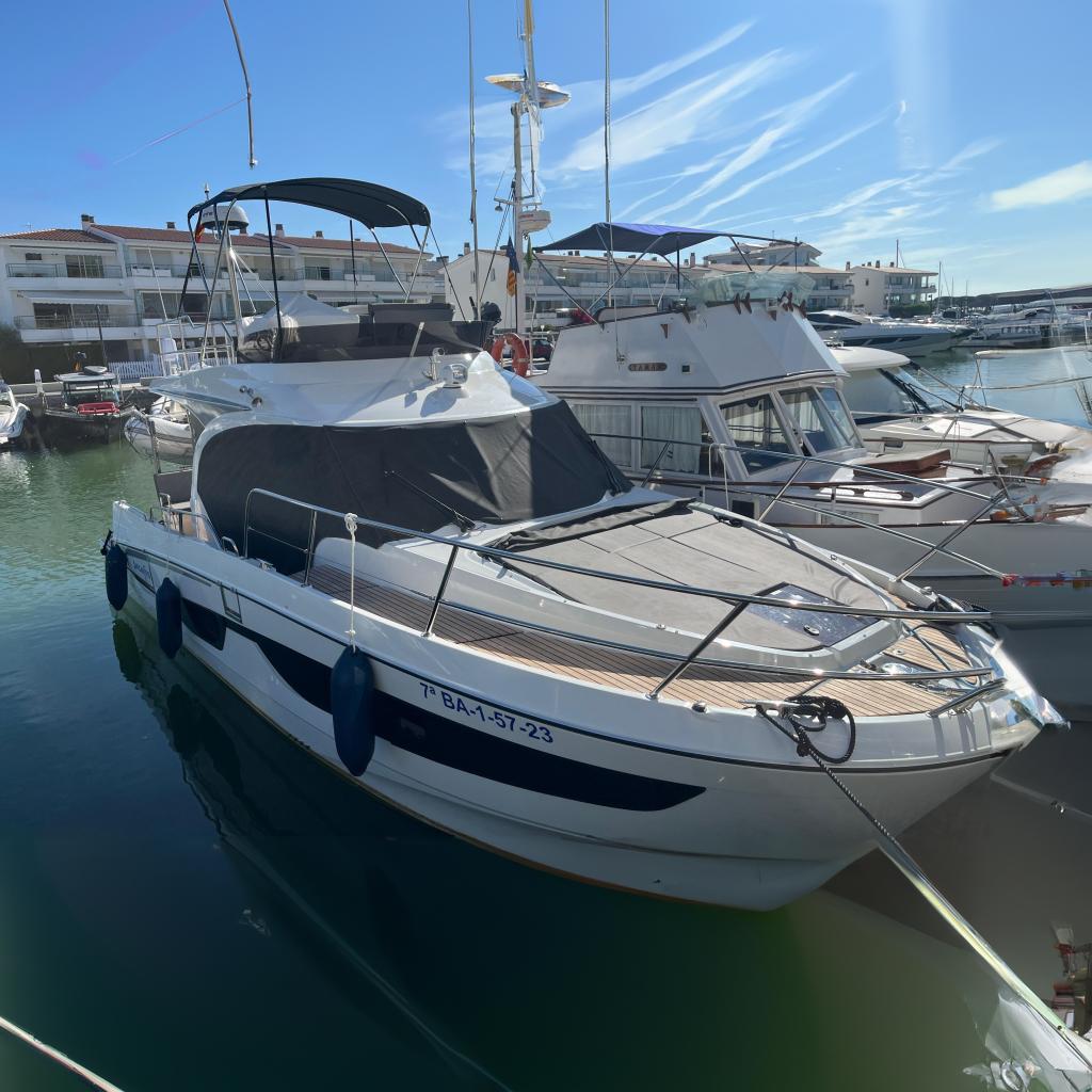2023 Beneteau Antares 11 Fly
