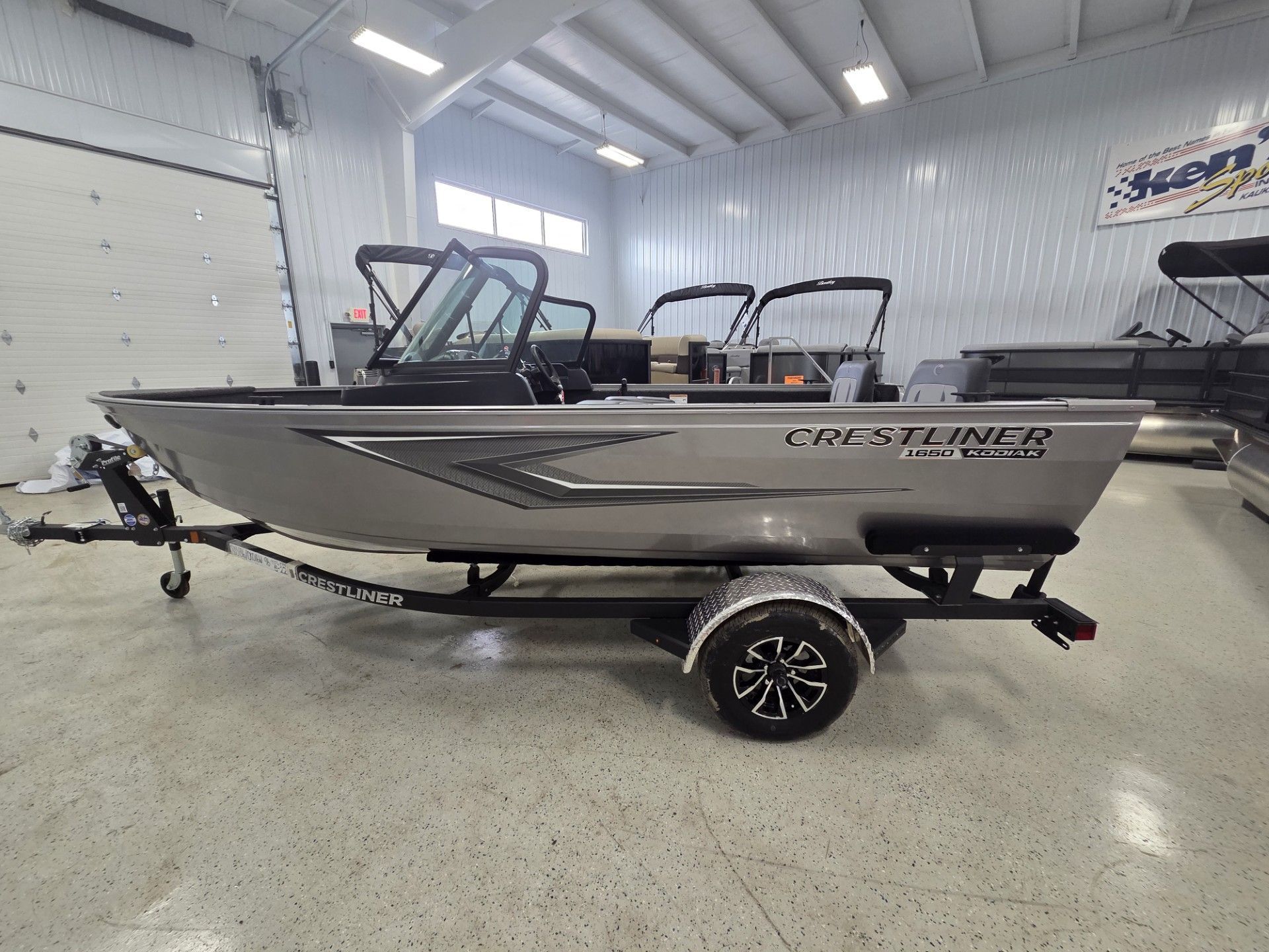 2025 Crestliner 1650 KODIAK WT