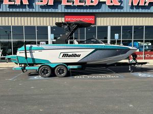 Malibu Wakesetter 23 LSV
