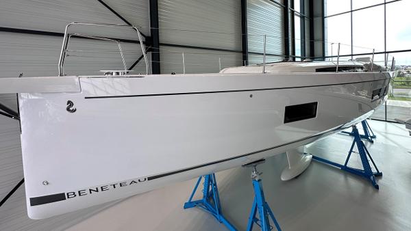 2023 Beneteau Oceanis 51.1