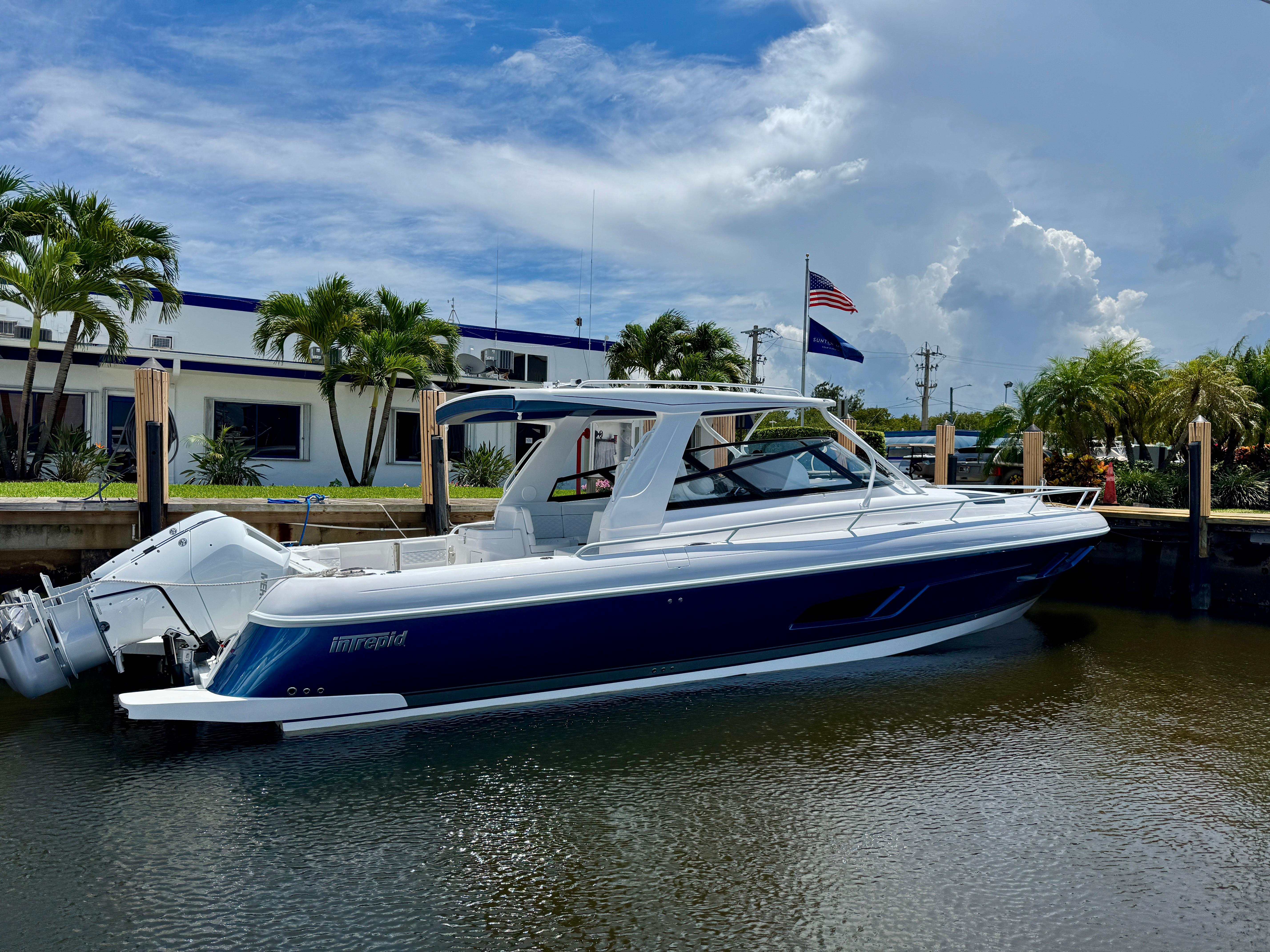 2026 Intrepid 438 Evolution