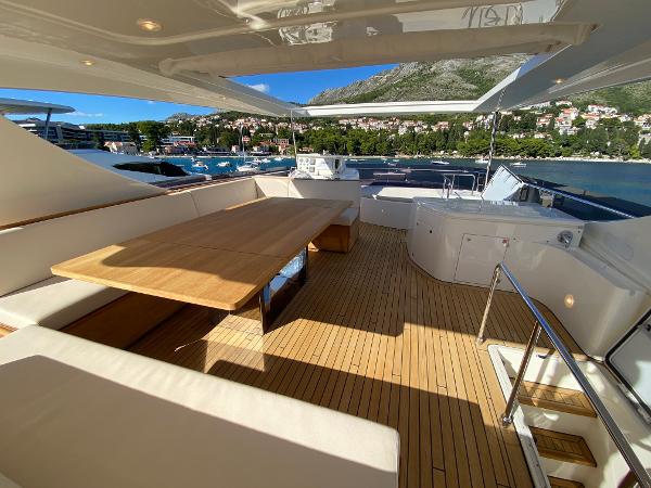 2008 Ferretti Yachts 780
