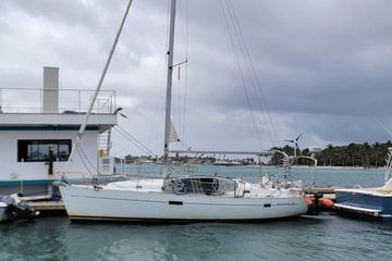 2002 Beneteau Oceanis Clipper 361
