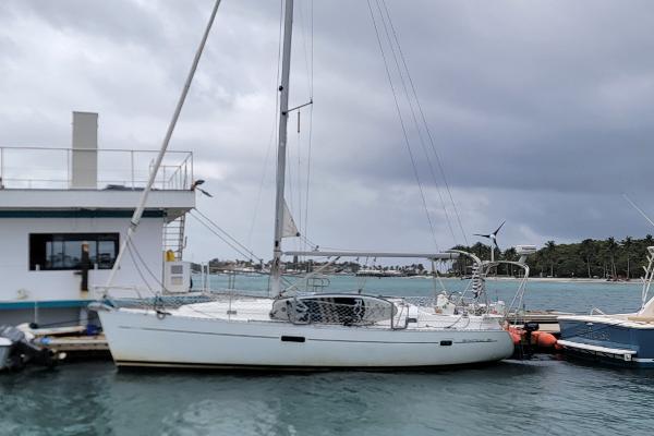 2002 Beneteau Oceanis Clipper 361