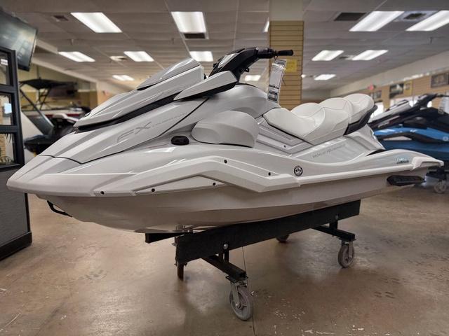 2025 Yamaha WaveRunner FX Cruiser SVHO