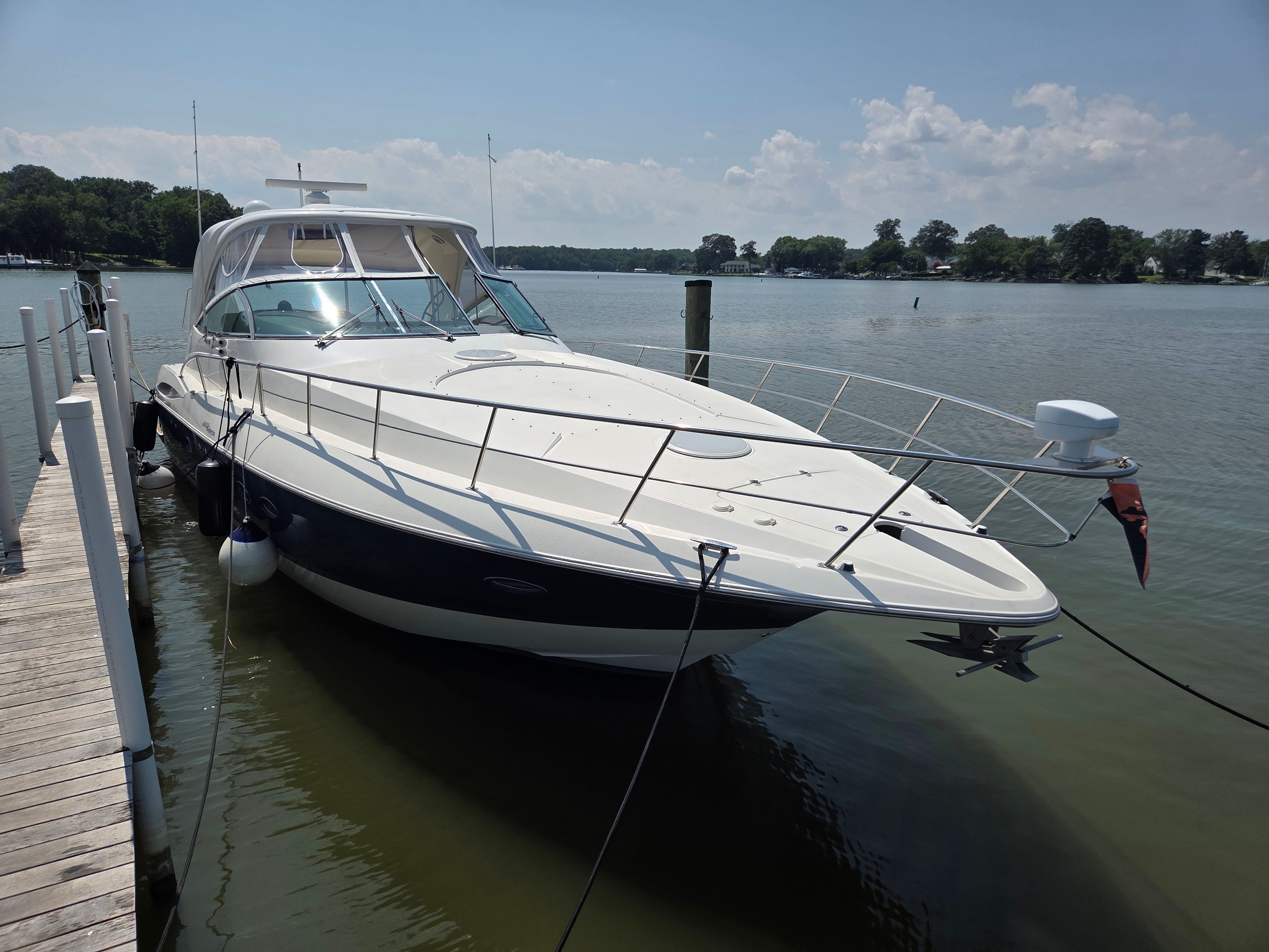 2006 Cruisers Yachts 460 Express