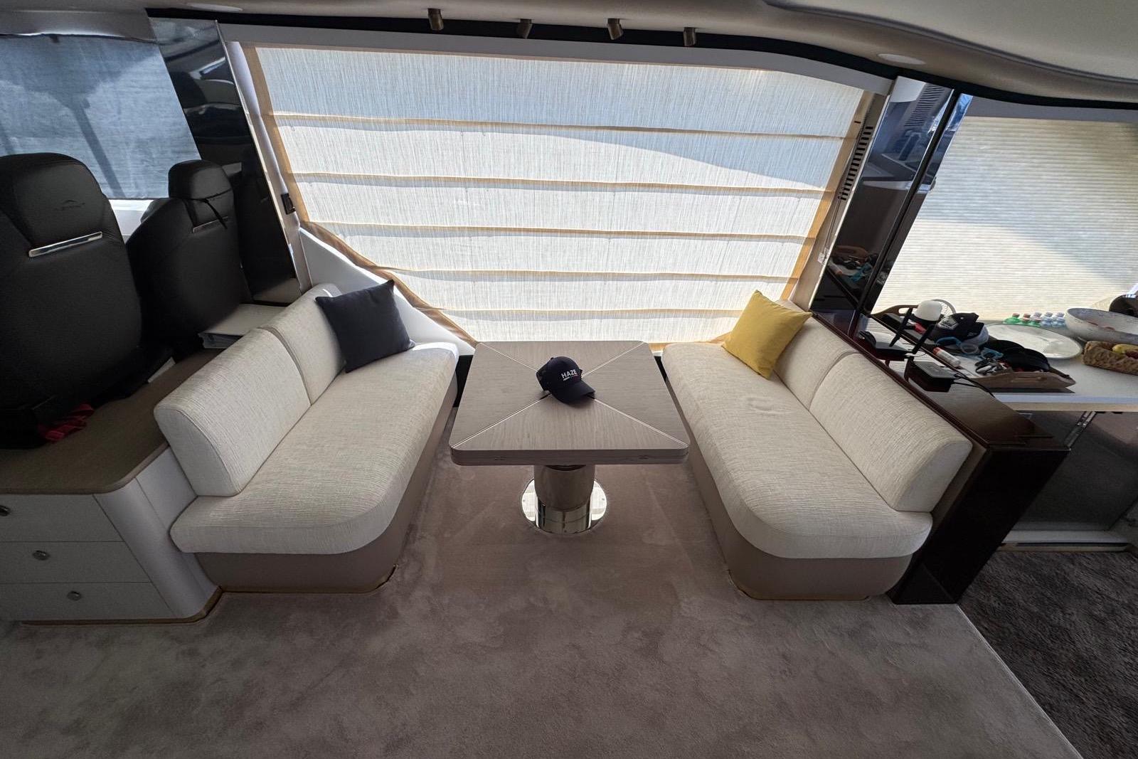 2024 Azimut 60