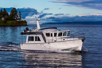 2025 Helmsman Trawlers 43E Pilot House