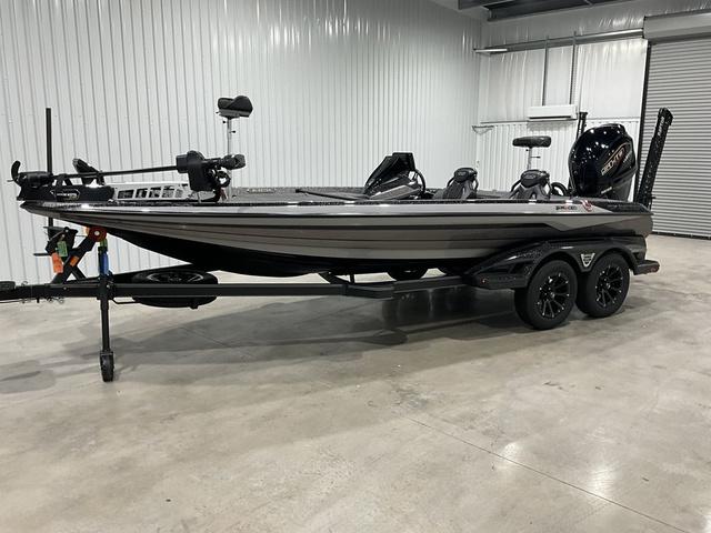 Skeeter FXR21L