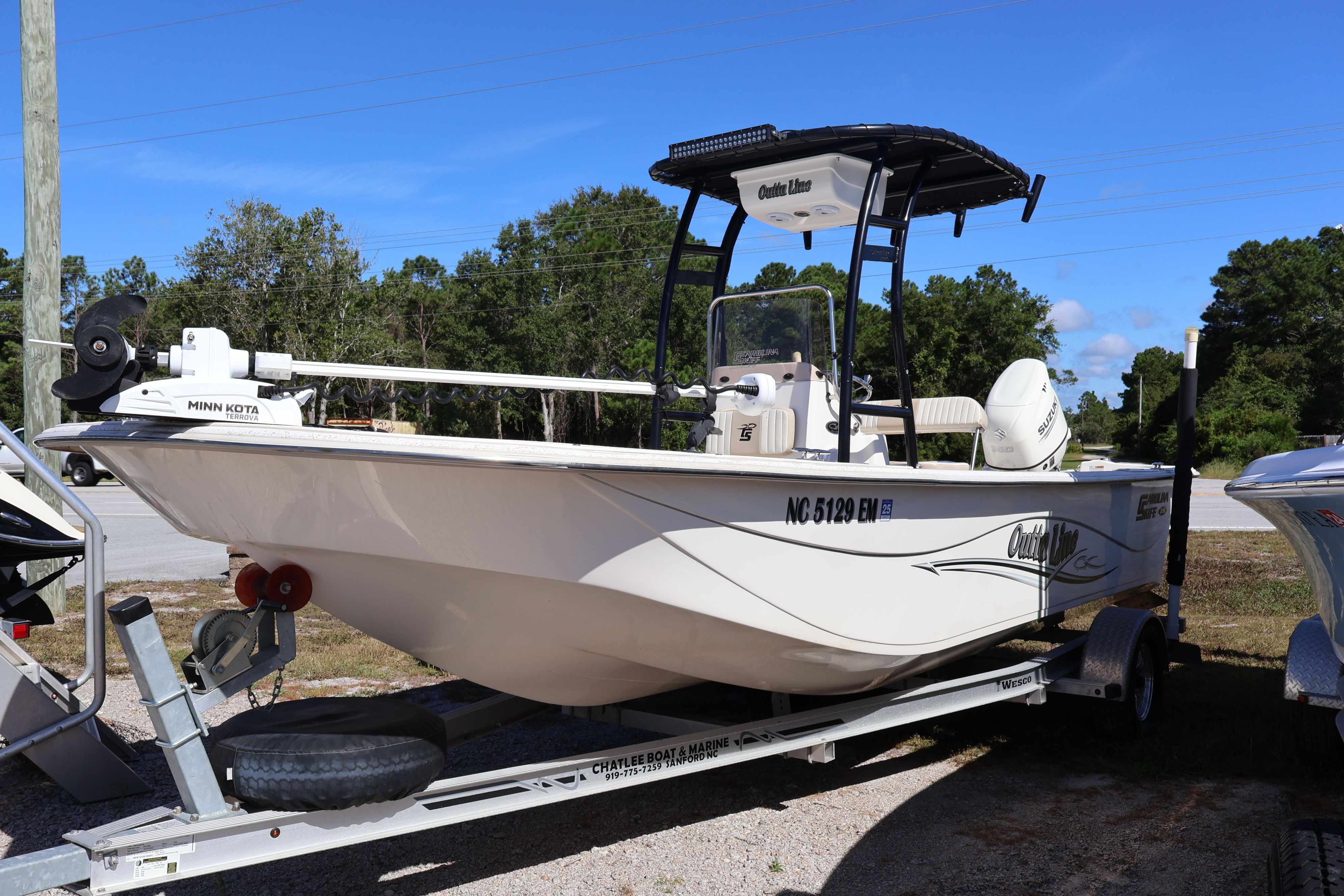 Carolina Skiff 218 DLV
