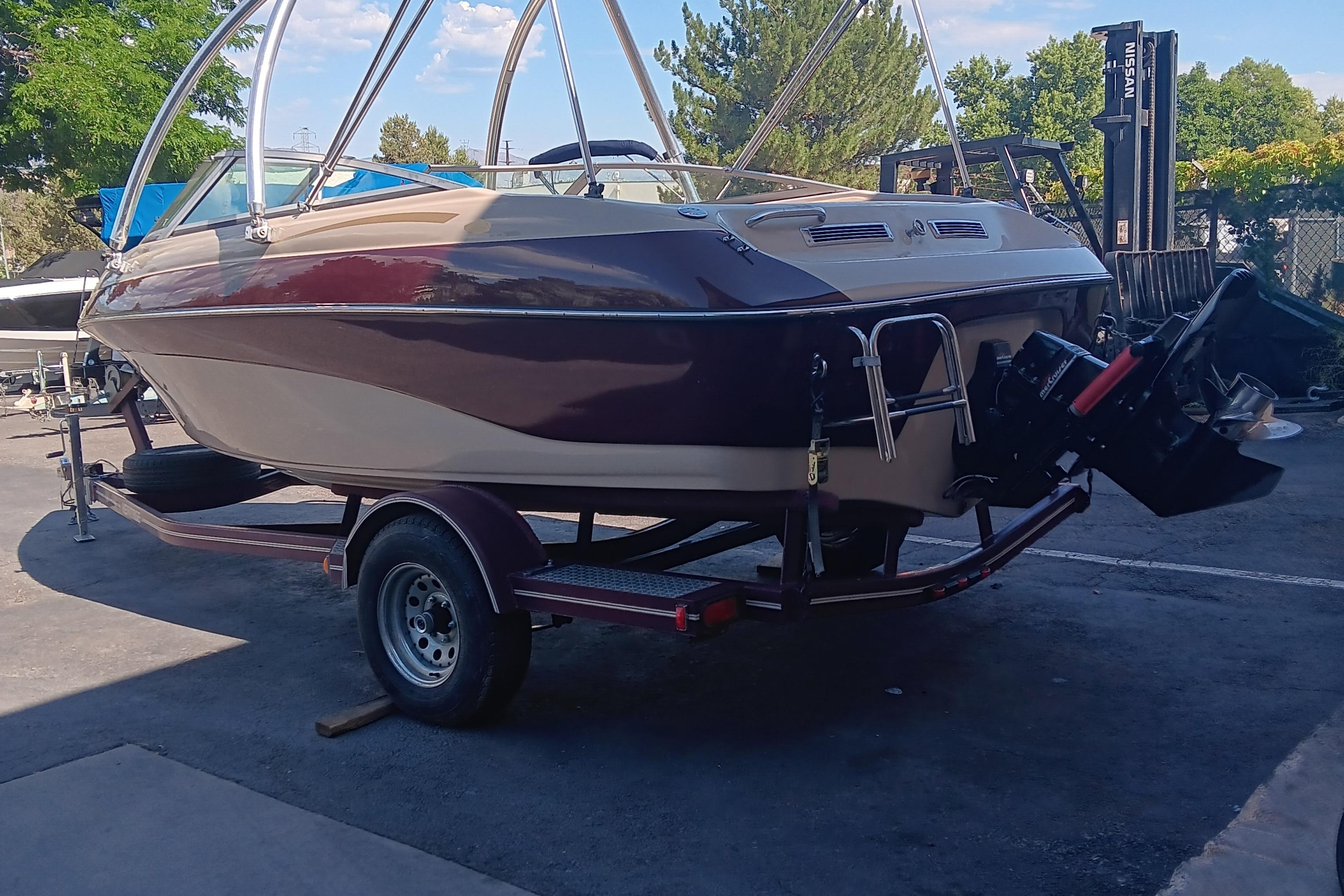 Crownline 192 BR DLX