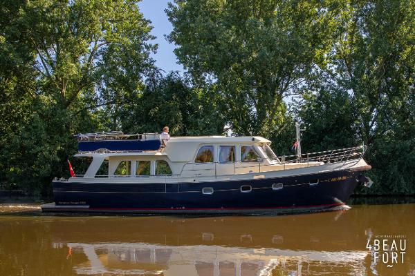 2013 Aquanaut European Voyager 1300
