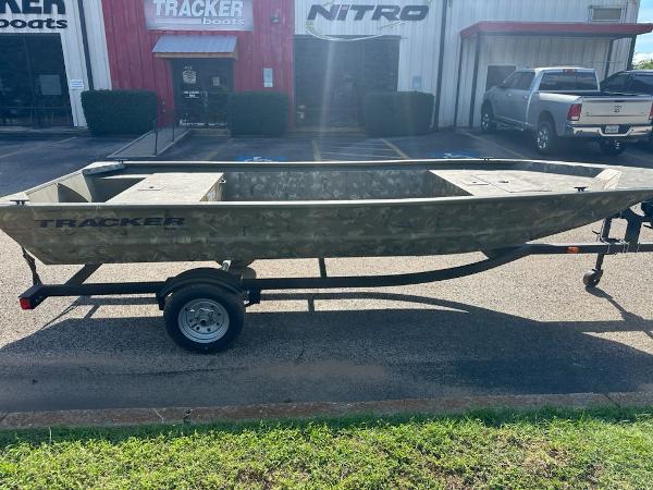 2024 Tracker Grizzly 1648 Jon