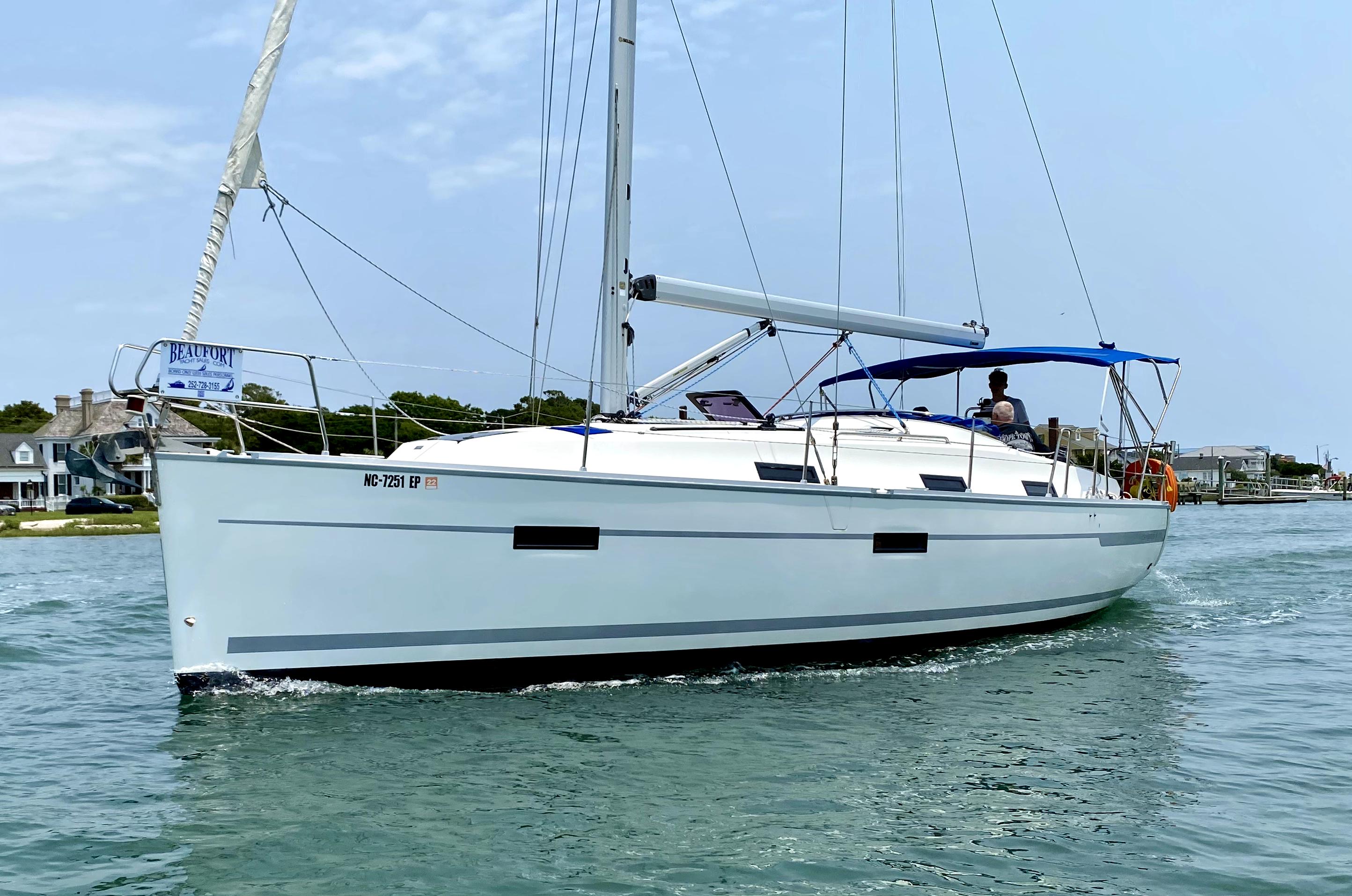 2013 Bavaria 36 Cruiser