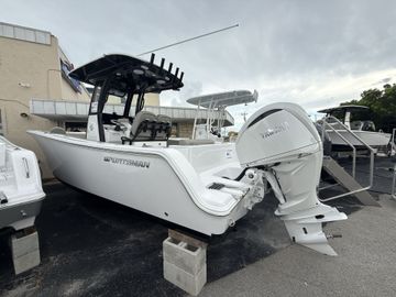 2025 Sportsman Open 232 Center Console