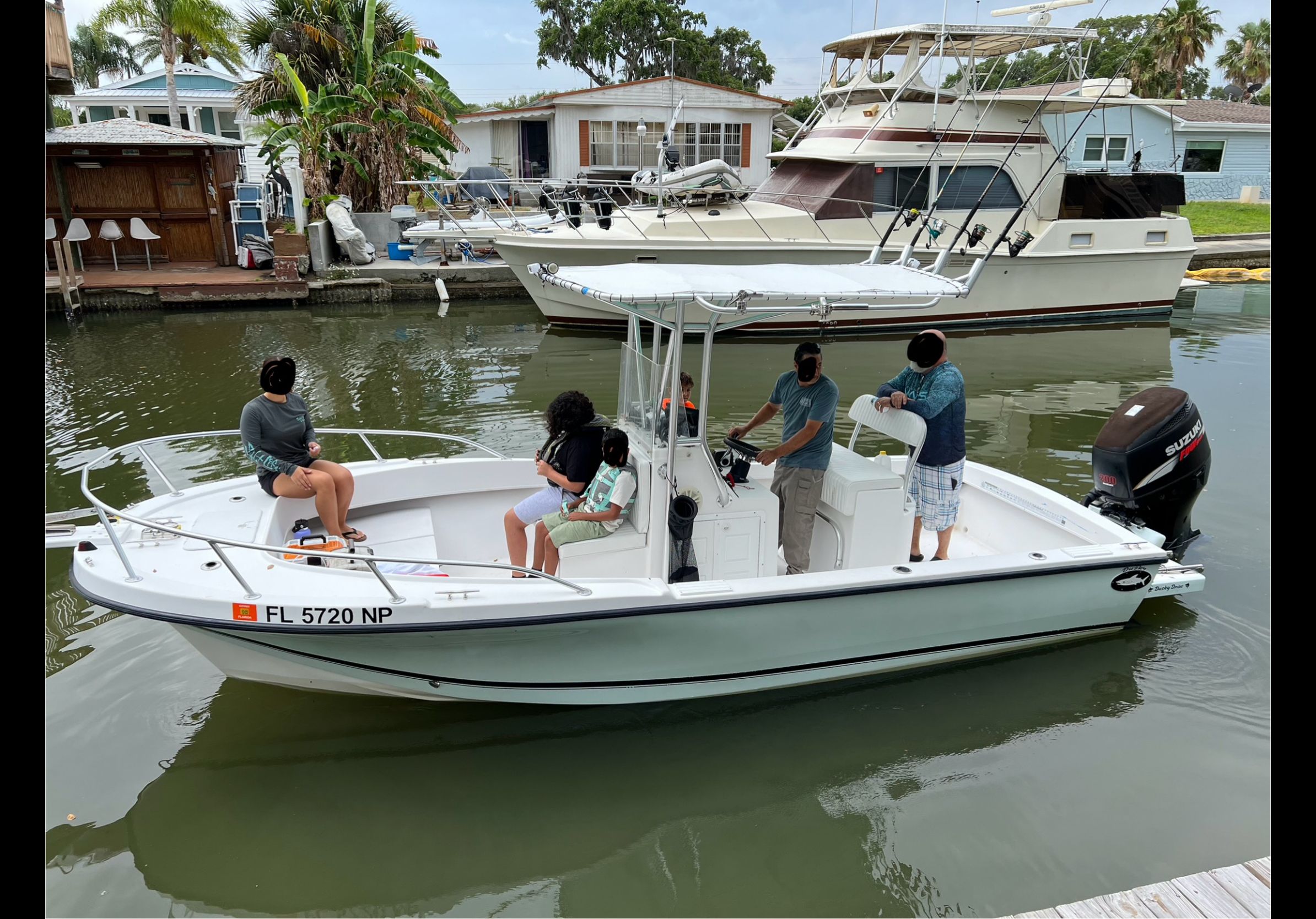 2008 Dusky 20.3