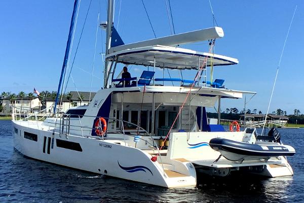 2021 Royal Cape Catamarans Majestic 570 Flybridge