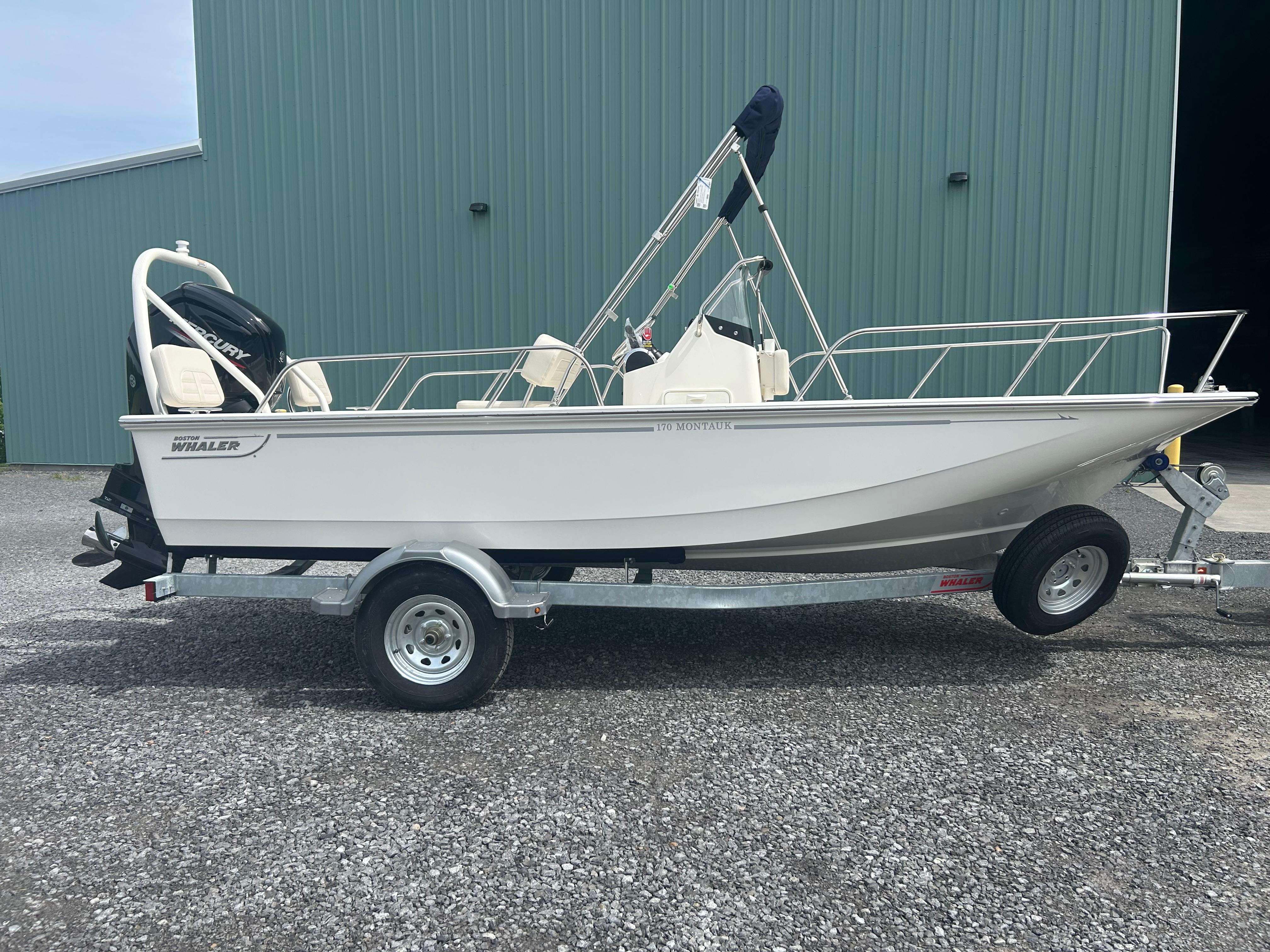 2025 Boston Whaler 170 Montauk