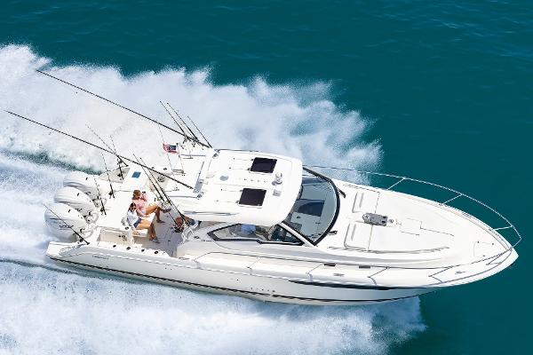 2025 Pursuit OS 405 Offshore
