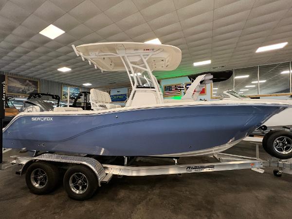 2024 Sea Fox 228 Commander