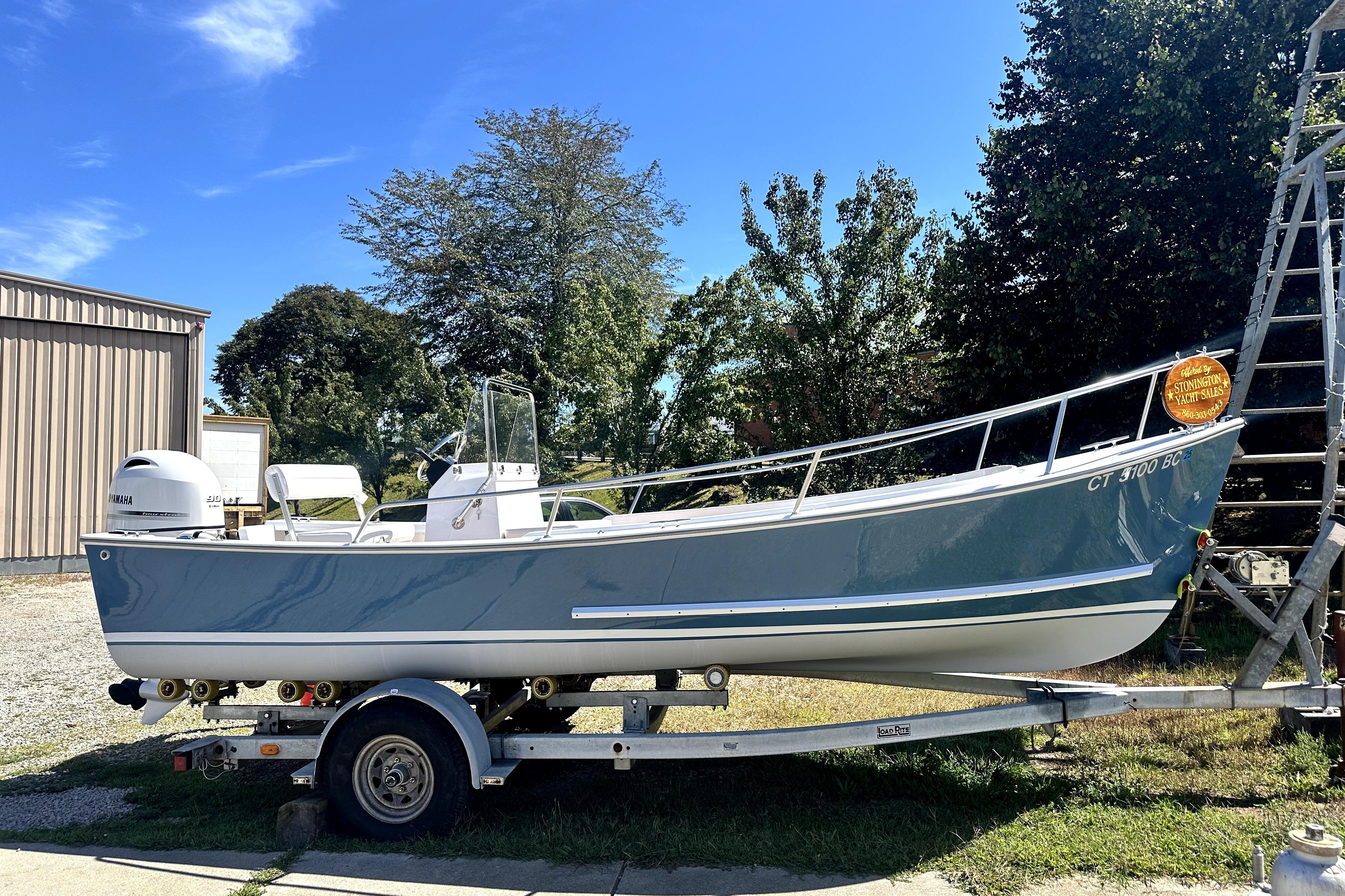 2007 Eastern 20' Center Console