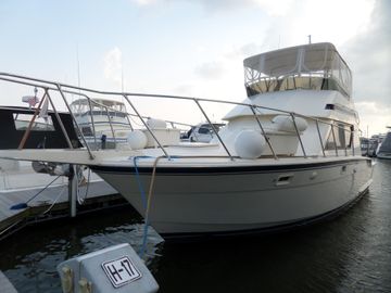 1987 Hatteras 42 Convertible