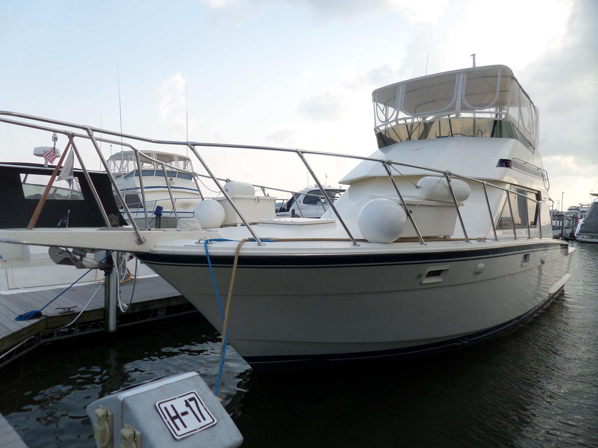 1987 Hatteras 42 Convertible