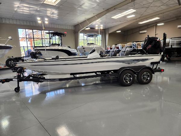 2024 Ranger ALPHA 208