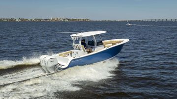 2025 Sportsman Open 282 Center Console