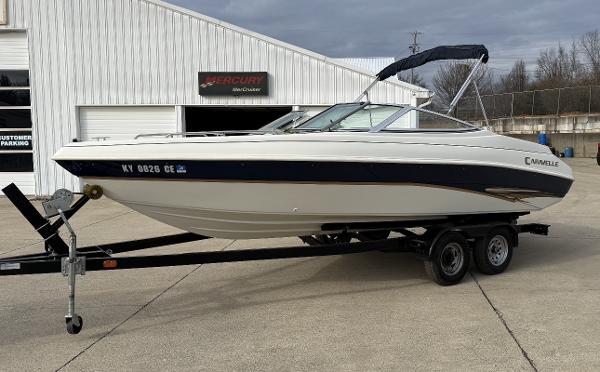 2001 Caravelle 209 Bow Rider