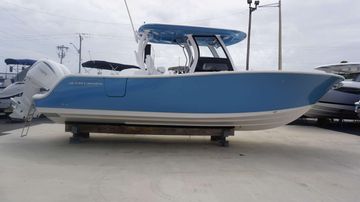 2025 Sportsman Open 302 Center Console