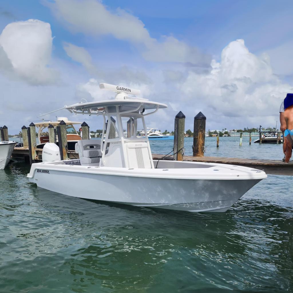 2026 Reef Runner 230