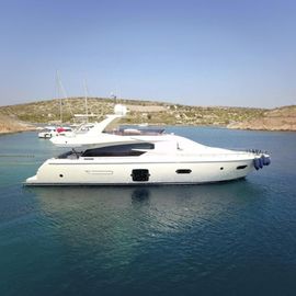 2013 Ferretti Yachts 720