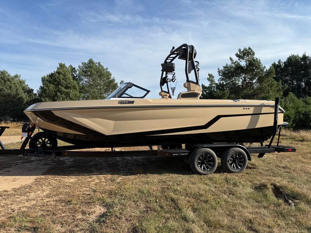 2025 Nautique GS22