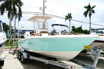 2026 Pioneer 220 Bay Sport