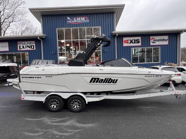 2023 Malibu Wakesetter Lsv 23