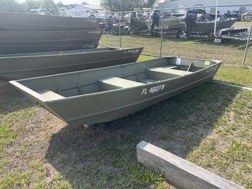 2024 Lowe L1240 Jon