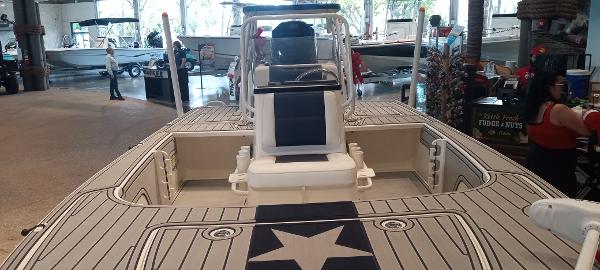 2025 Mako Mako 18 Pro Skiff Patriot Edition