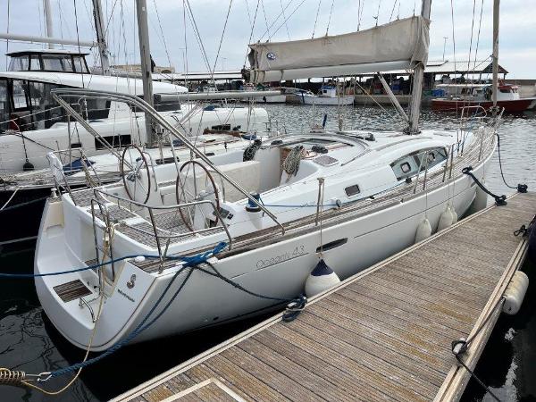 Beneteau Oceanis 43 1 Beneteau Oceanis 43 Marina Estrella