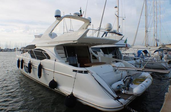 2009 Azimut 62E