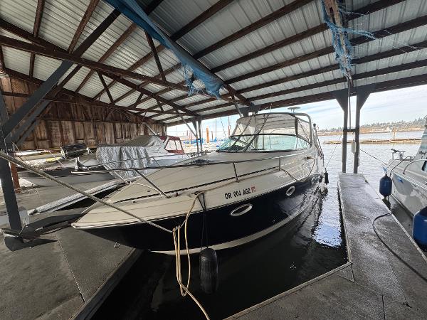 2007 Rinker 280 Express Cruiser